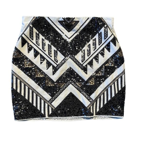 Express Embellished Mini Skirt with Tribal Geometric Design Size XS Petite NWT - Picture 4 of 10